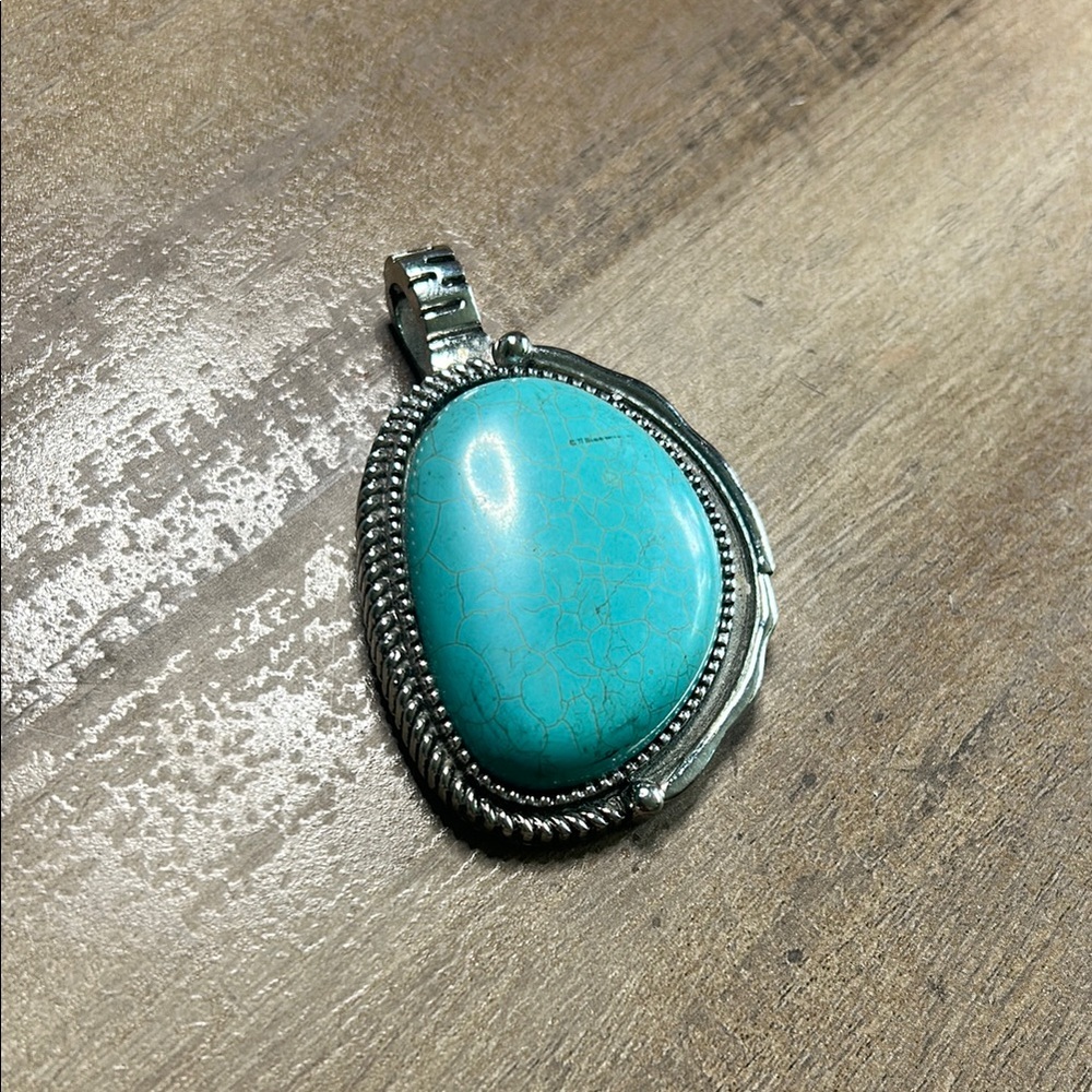 Turquoise 39 g sterling Silver Pendant